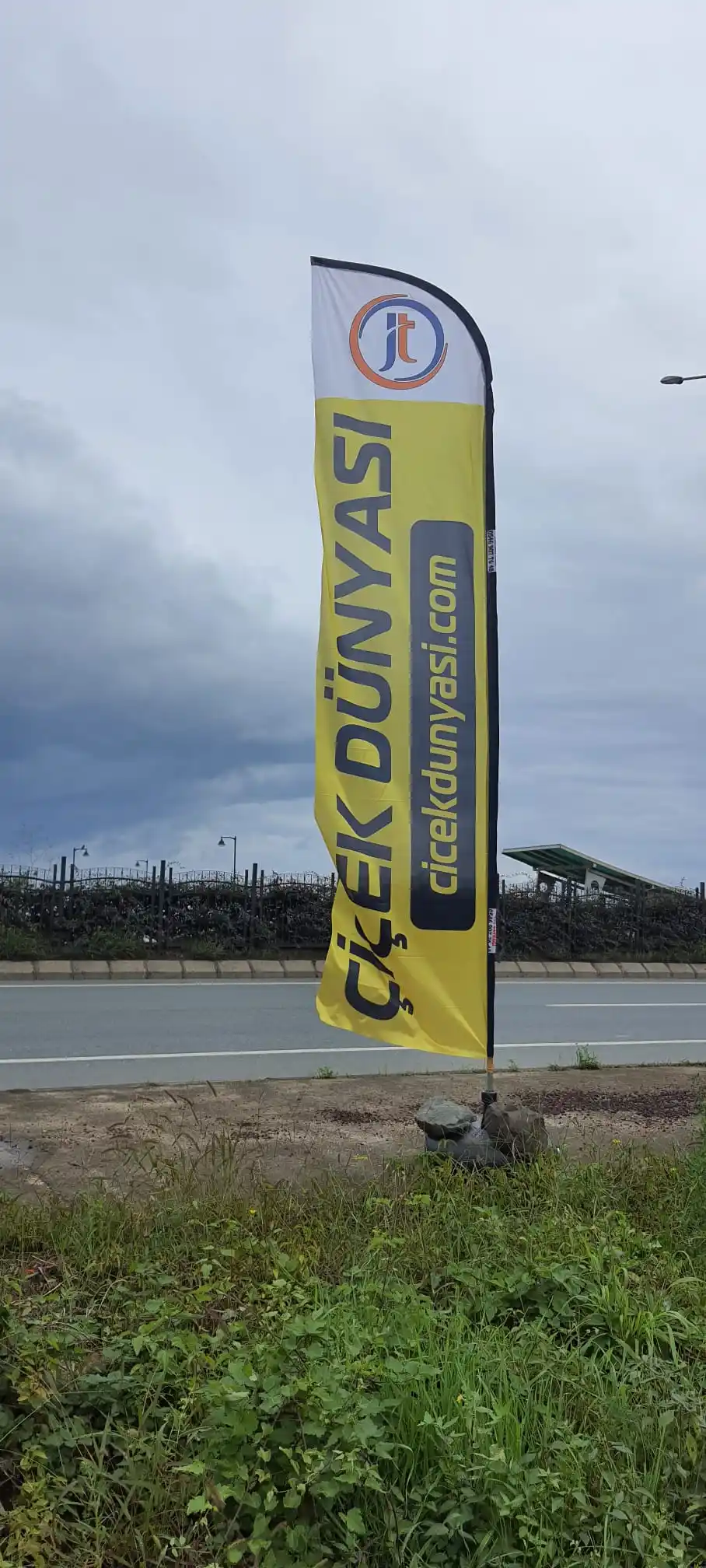 Çiçekçi Yelken Bayrağı-5