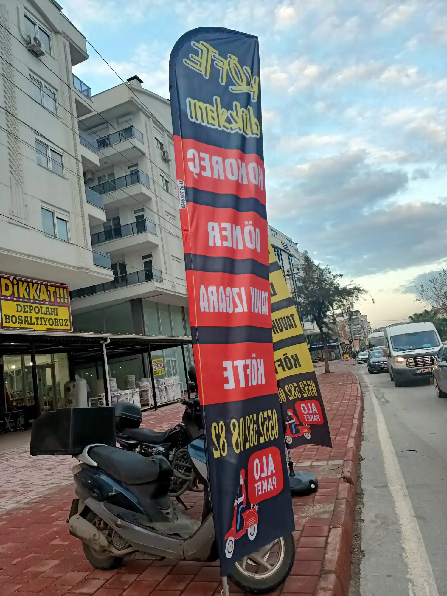 Köfteci Yelken Bayrağı-9