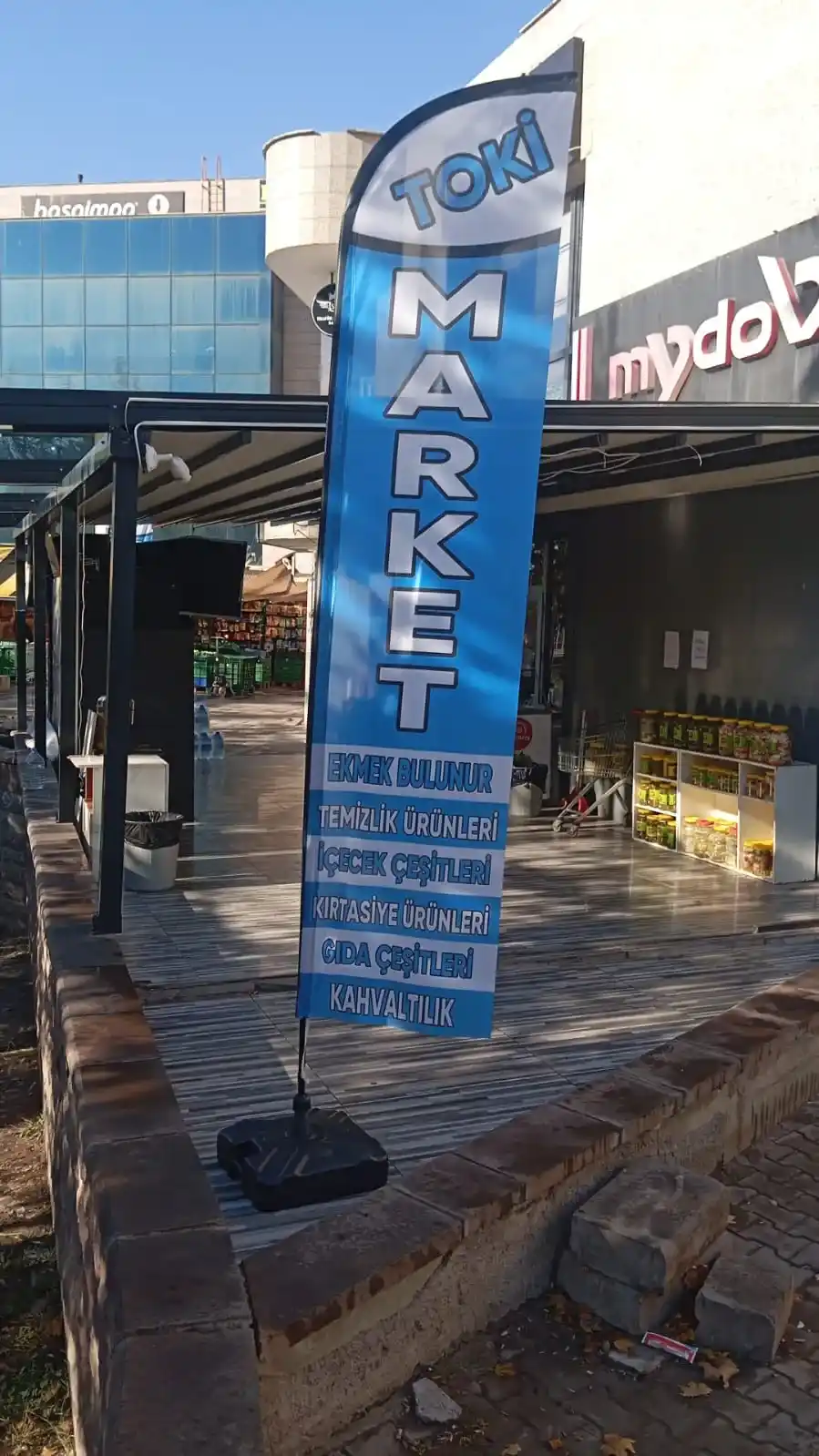 Market Yelken Bayrağı-44