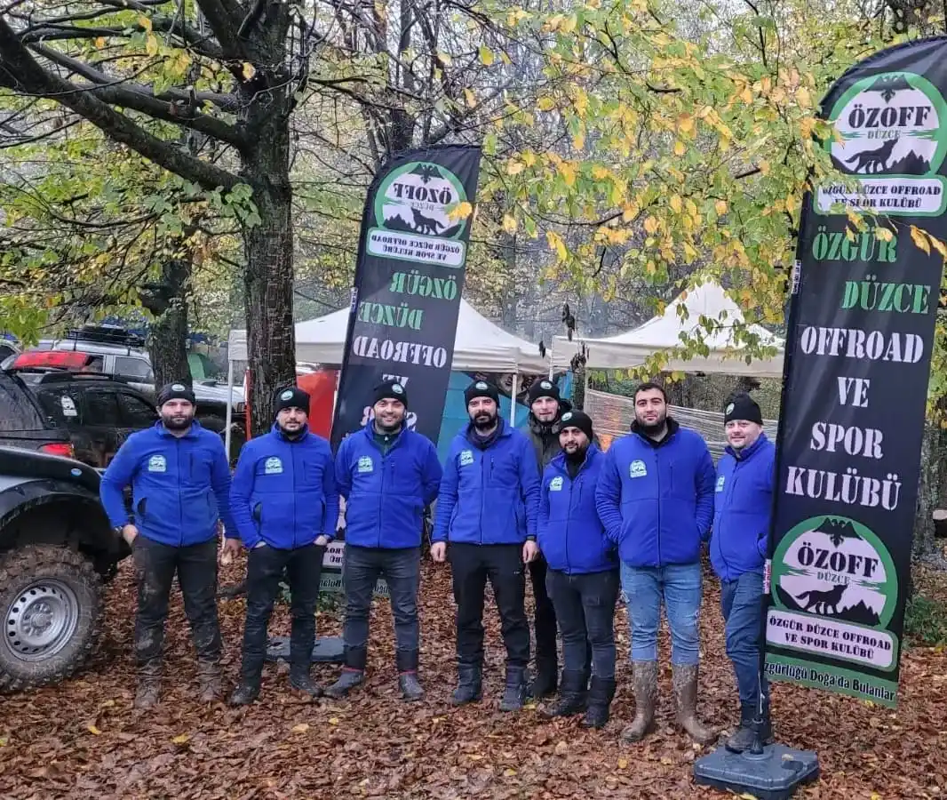 Oto Funclub Yelken Bayrağı-10